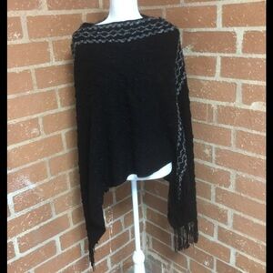 Eyeful women’s poncho